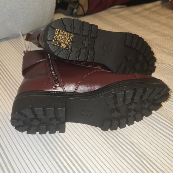 Michael Kors - Picture 4 of 8